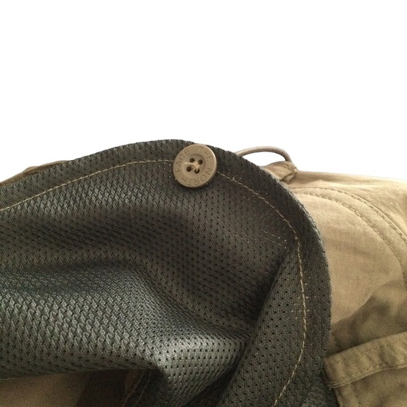 North Face Khaki Green Convertible Outdoor Activewear Pants/Shorts - Picture 5 of 16